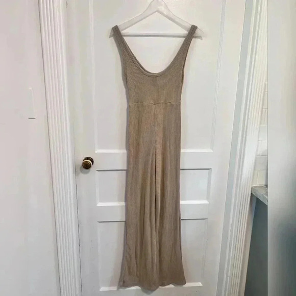 Princess Polly Tan Jumpsuit - Picture 8 of 8